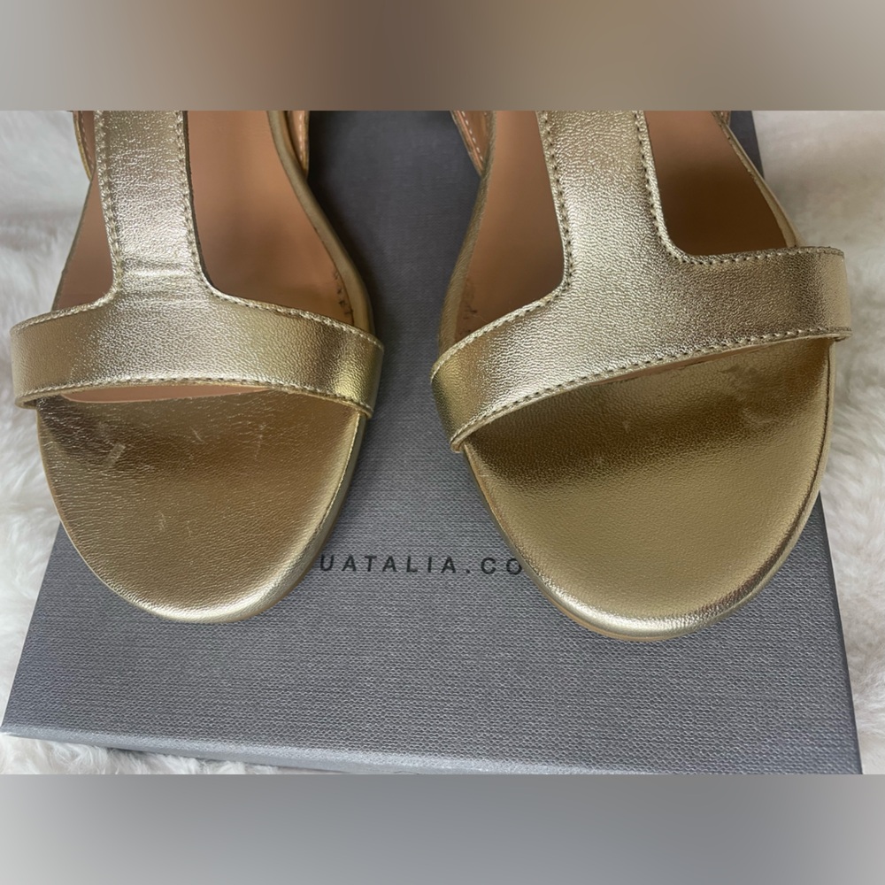 Aquatalia Sandals. - Picture 15 of 15